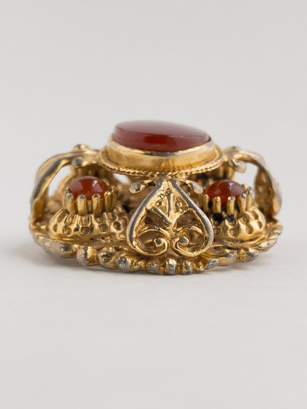 Vintage Sphinx Brooch Red Poured Glass Cabochons Rococo Baroque A530 - Picture 10 of 15